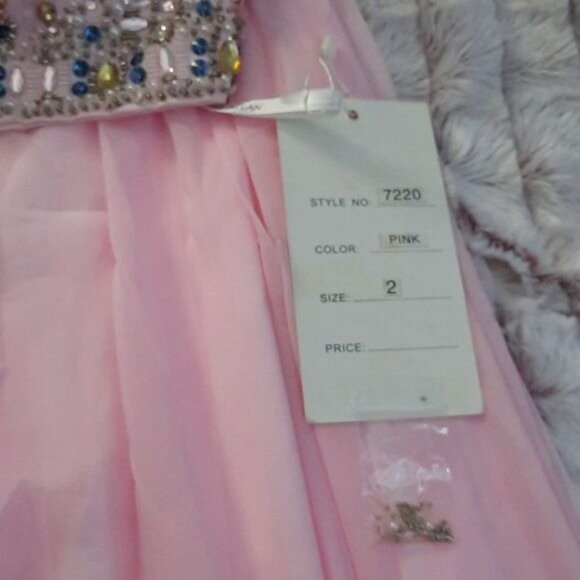 Rachel Allen 7220 Piece High Neck Racerback Beaded Crop Top Chiffon Skirt Size 2 - Picture 4 of 14